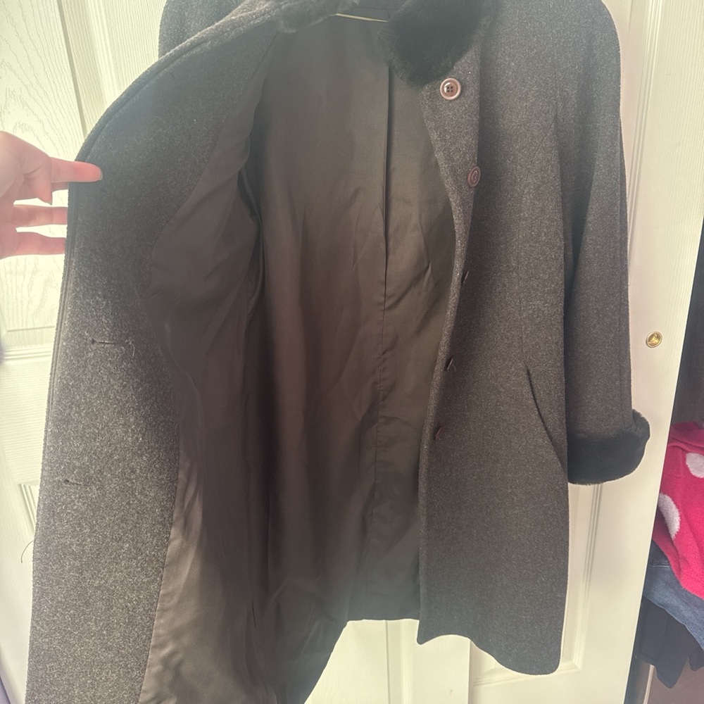 Albert Nipon Wool Coat - image 4